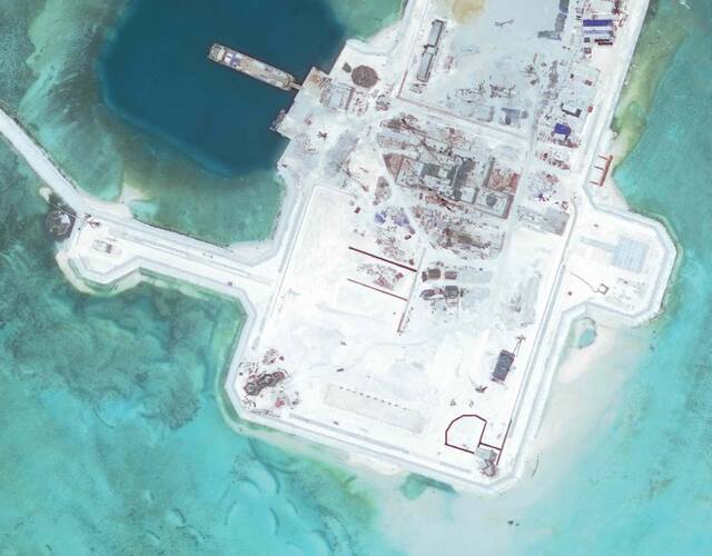 敢教南海換新天 直擊中國南沙華陽礁三年變遷與衛(wèi)星通信服務(wù)